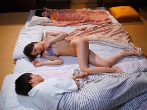 Em nhân viên giao dương vật và vị khách cò thượng đế